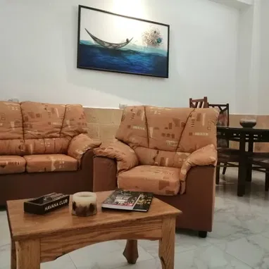 RENTA APARTAMENTO EN EL VEDADO,  MALECÓN HABANERO,  +53 52463651 WHATSAPP,  APARTAMENTO LILY ***** - Img 110257017