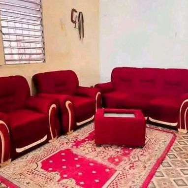 Muebles. Sofá, Butacas y Mesa de Centro - 4/4