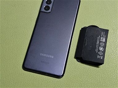 Samsung Galaxy S21 5G  8/128gb - Img main-image