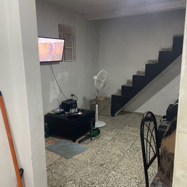 Apartamento remodelado un cuarto amplio - Img 124048704