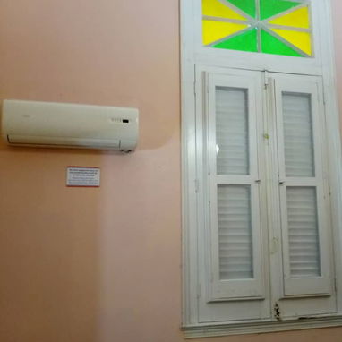 RENTA VEDADO SIN APAGONES 1/4 POR 21Y8 300USD 53582376 - Img 123632627