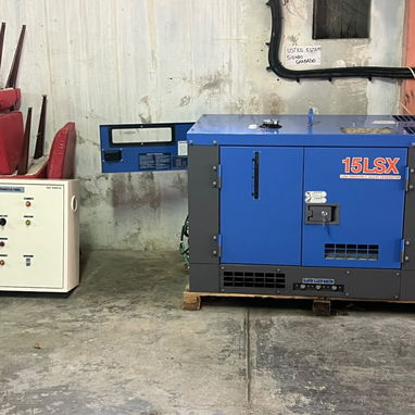 Generador de diesel Denyo DCA-15LSX 400h de uso - 4/10