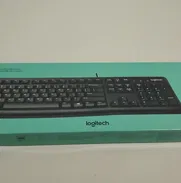 Kit de mouse y teclado sellado en caja --30 USD - Img 48350844