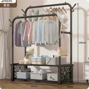 Perchero doble metálico multifunción 🛒  Precio:$35 USD  Medidas : 150 cm de Alto × 110 cm de Ancho × 40 cm - Img 57541266