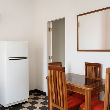 Casa con balcón cerca de plaza Carlos III y Quinta de los Molinos - Img 103718380