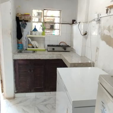 🏡 ¡Casa Antigua en el Vedado – 50,000 USD! - 7/10