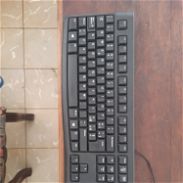 Vendo teclado Logitech orginal en 3000 pesos - Img 45676000