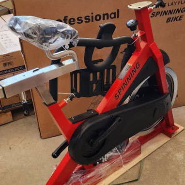 Bicicleta Spinning profesional 480 usd - Img 119276831