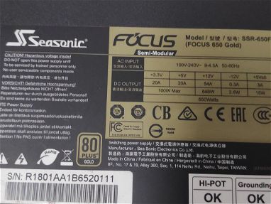 Fuente seasonic Focus 650w oro - Img 65282943