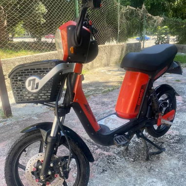 Vendo bicimoto en 1200 USD y me ajusto. Papeles en regla. Tiene batería nueva y caja reguladora nueva - 2/2
