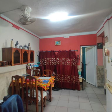 Apto en (PLANTA BAJA CON PARQUEO PRIVADO) cerca de Zapata y C !!! - Img 119679764