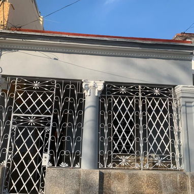 GANGA EN MARIANAO: ¡CASA LISTA PARA VIVIR CON TODO DENTRO - Img 121183988