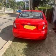 Hyundai accent automatico libre para renta - Img 49211800