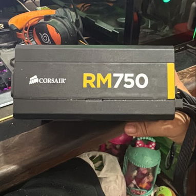 Fuente Corsair RM750 - 4/4