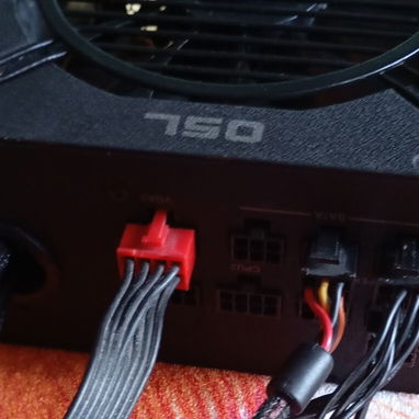 EVGA Supernova 750W 80A Certificada 58278775 - 2/4