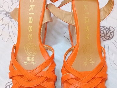 Zapatos de mujer. Cklass. Hecho en Mexico. Excelente calidad. Telf 52498286 - Img 64165376