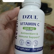 Vendo vitamina C y multivitaminas - Img 55735357