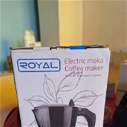 Cafetera eléctrica marca Royal - Img 45662682