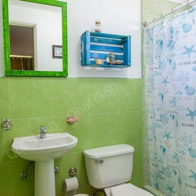 RENTA hostal de 3 habitaciones con Qba Hostin 360 en PLAYA LARGA, CIÉNAGA DE ZAPATA - 2/10