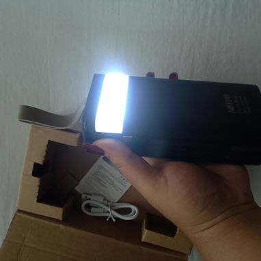 Cargador portátil de 70000mah con panel solar - Img 125058400