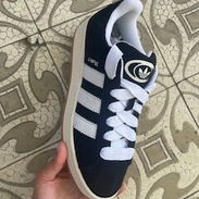 Tenis originales de hombre marca Adidas Nunero 43 o 43 y medio - Img 56901825