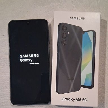 Se vende varios modelos de teléfonos nuevos - 6/10