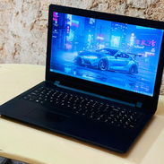 Laptop Lenovo    Equipo confiable con rendimiento ideal para algunos juegos y trabajos de programación informática. - Img 57139619