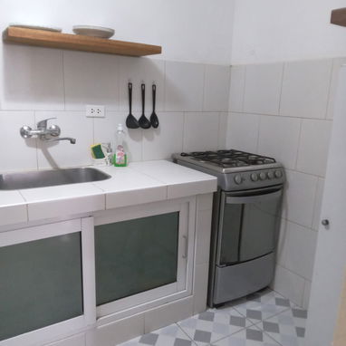Alquiler lineal apartamento en el Vedado - Img 121417490