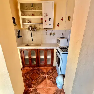 Apartamento primer piso  en A y 23 - 6/10