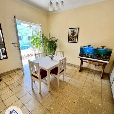 🏡 Renta mensual apto en Santo Suárez – 2 habitaciones + garaje - Img 119868759