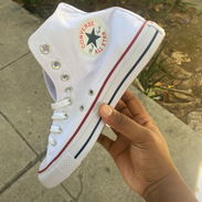 converses - Img 55849093