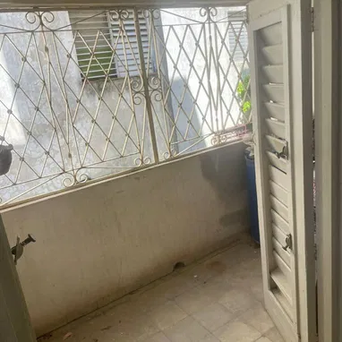 Apartamento de 3 cuartos  en 13 y 12 , Vedado. - Img 112357080