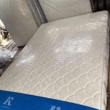 ‼️❇️💯Disponible ya para la venta 💯❇️‼️💵--140Usd. 🌠✨👉 Colchones Cameros marca Confort originales de fabrica de Muell - 8/10