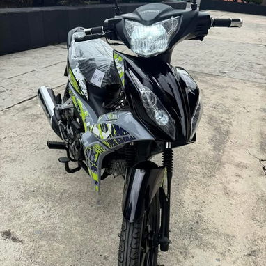 🏍MOTOR MT 125 CC Precio: 1400 USD Garantía: 3 MESES DE GARANTÍA O 3000KM RECORRIDOS - 3/4