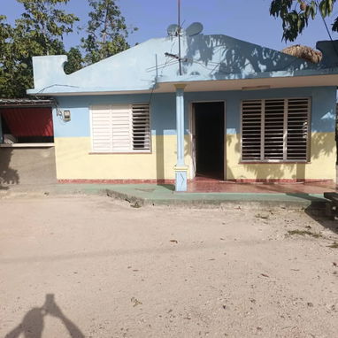 Se Vende Casa Independiente de 5 Cuartos Climatizados en Cienaga de Zapata, Matanzas - Img 125886472