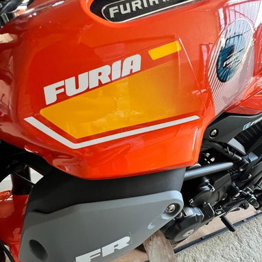 Moto deportiva Furia 250 cc - Img 116405190