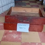 2 gavetas sueltas a 300 c/u - Img 57639892