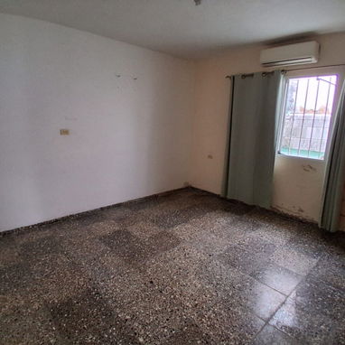 🏠 Se Vende Propiedad Única en el Centro de la ciudad de Matanzas - Img 124862194
