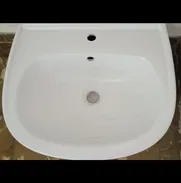 Lavamano de buen tamaño 43X50 para baño o trabajar la peluquería, nuevo en 7000.00 CUP. - Img 48548333