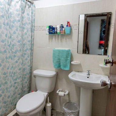 $ 5 500 usd REBAJADO En venta apartamento en 4to piso afectado en la zona 10 de Alamar, cerca de La Guayabera y el Mirad - 2/6