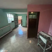 🏡 Casa en venta – Marianao 3 pisos, céntrica y con terraza - Img 54184923