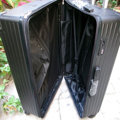 Vendo Maleta Nueva Calidad Europea 23 KG. - Img 121992823