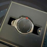 HUAWEI Watch 5, 42mm Reloj inteligente ,  Precio 280 USD  lleva tu experiencia al límite sin renunciar a la elegancia  M - Img 55779473