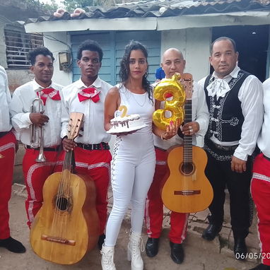 Mariachis en la Habana - Img 121489806