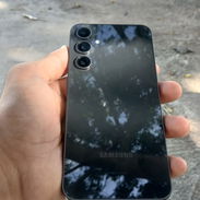 Vendo samsung S23 fe 👈 - Img 56370669