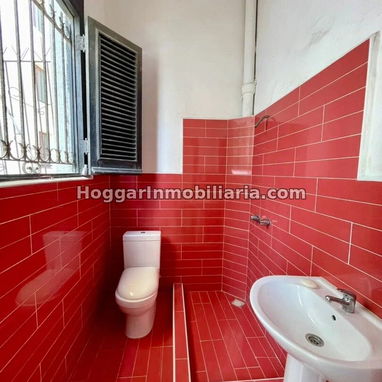 GG-16. Inversión Inteligente en el Centro Histórico! Gran Apartamento de 3 Cuartos, Recién Reparado y Listo para vivir - 10/10
