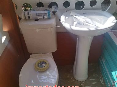 Juegos de baños importados con descargue a la pared con todos sus errrajes - Img main-image-45639815