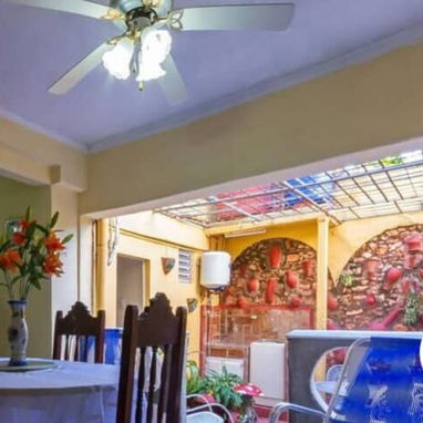 🏡 HOSTAL “MIMI” | ALOJAMIENTO COLONIAL EN EL CORAZÓN DE TRINIDAD - 9/10