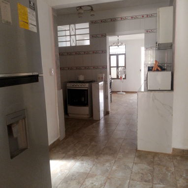 Excelente Casa independiente en Playa - Img 124799366