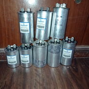 Vendo capacitores nuevo de 1-1.5-2-2.5-3-3.5-4-5-6-7.5-15-20-25-30-35-35+5-40-45-50-55-60 y de arranque de varias medida - Img 45232987